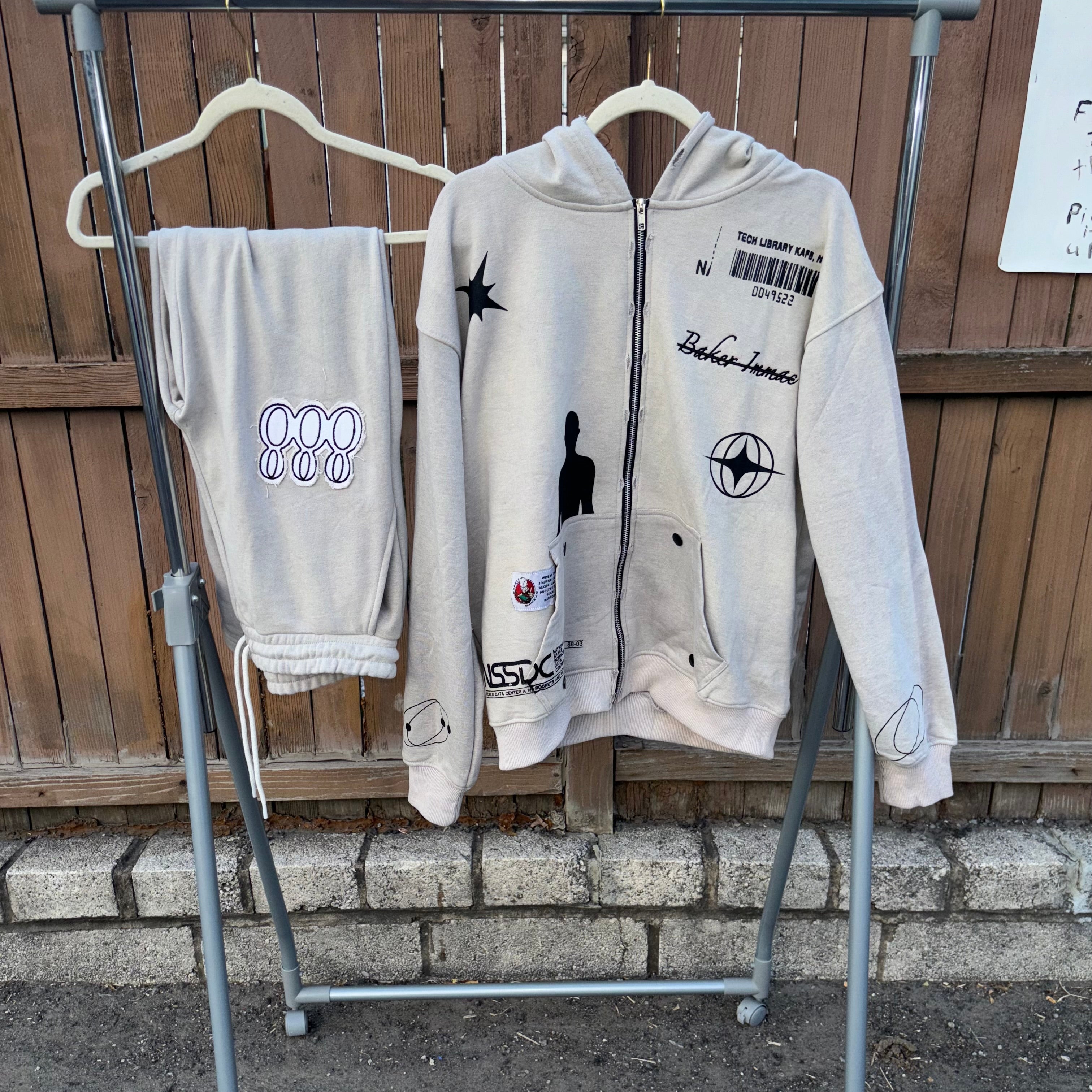 “PRETTY GIRLS LOVE BAKER” Zip- Up Hoodie